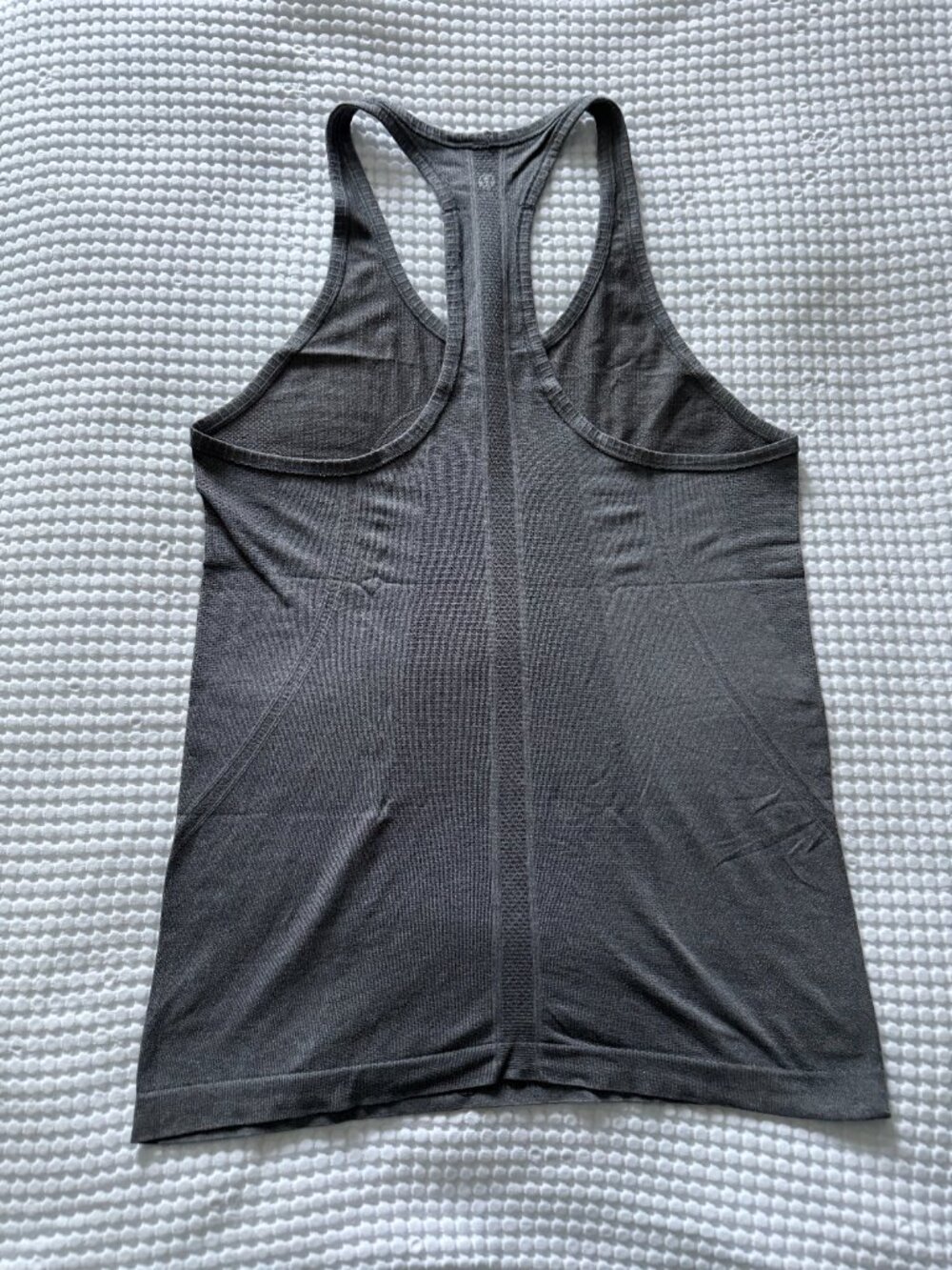 Run: Swiftly Racerback - Black (First Release) - Picture 2 of 4